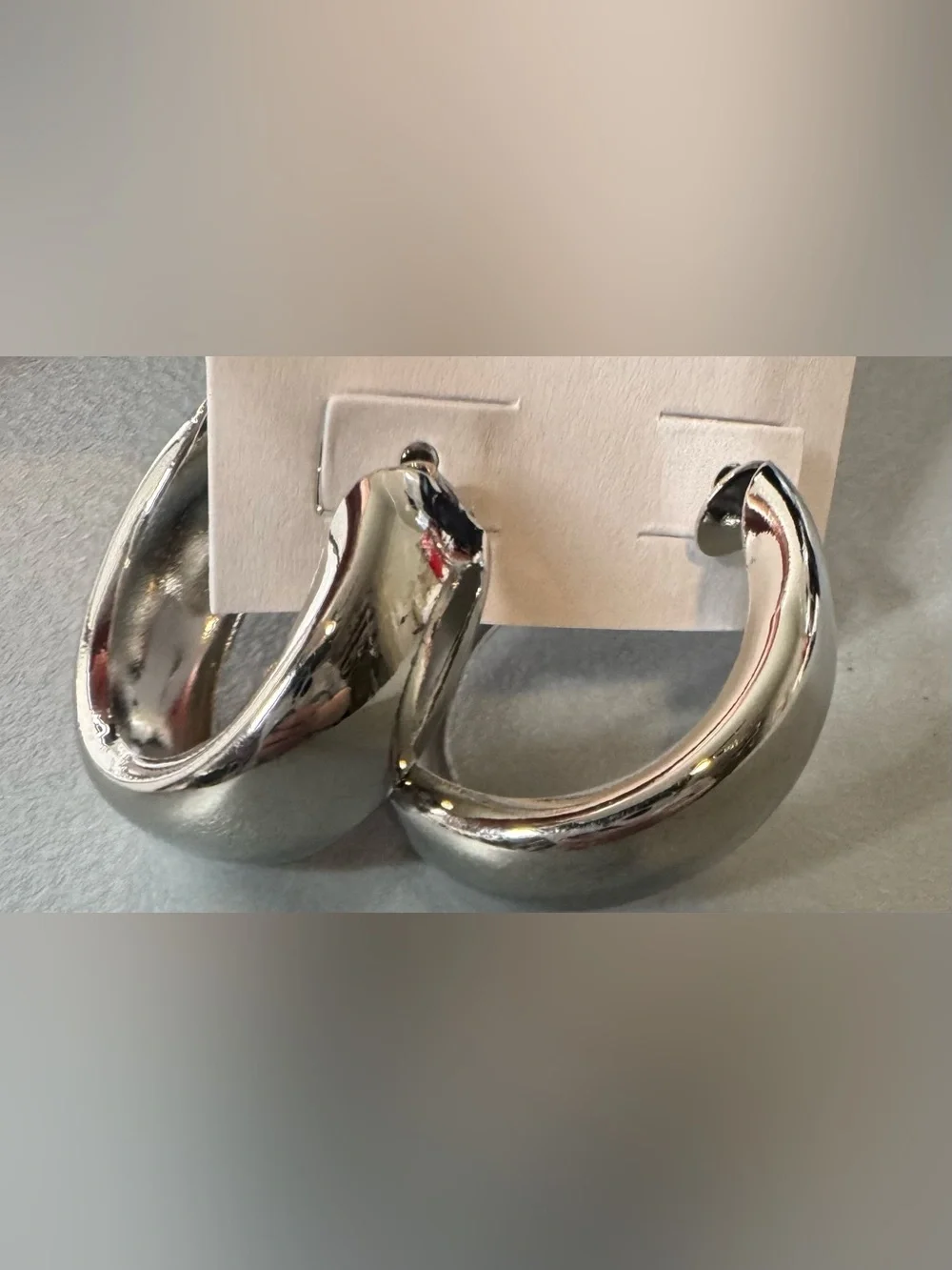 Chunky Silver Hoop Earrings - Polished Metal Women Jewelry